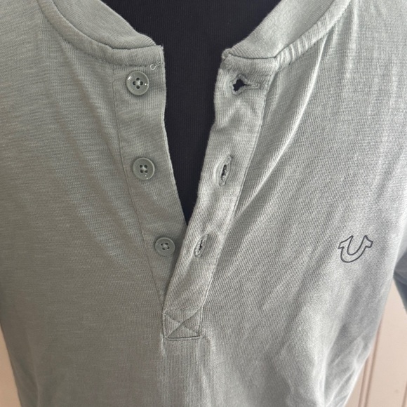 True Religion Sage Green Short Sleeve Henley - Picture 4 of 7